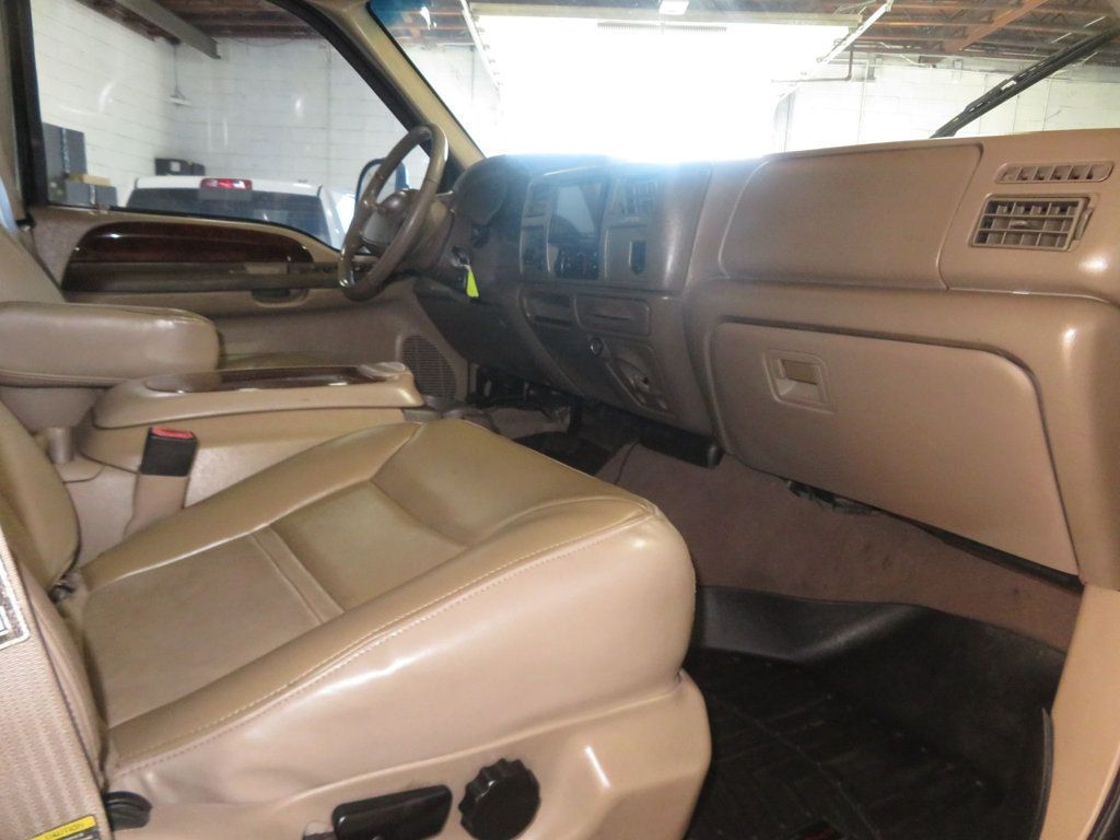 2001 Ford Excursion 2001 EXTRA CLEAN LIMITED EXCURSION 4X4 LIFTED LOW MILES FOR 2001 - 22937660 - 33