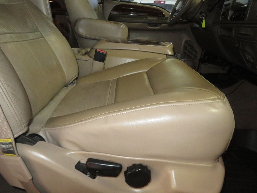 2001 Ford Excursion 2001 EXTRA CLEAN LIMITED EXCURSION 4X4 LIFTED LOW MILES FOR 2001 - 22937660 - 34