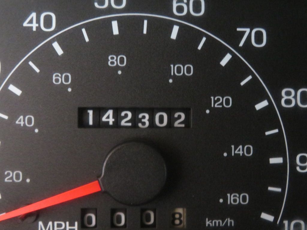 2001 Ford Excursion 2001 EXTRA CLEAN LIMITED EXCURSION 4X4 LIFTED LOW MILES FOR 2001 - 22937660 - 41