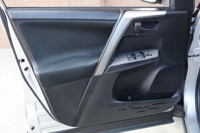 2001 Ford Explorer 4dr 112" WB Limited AWD - 23015945 - 12