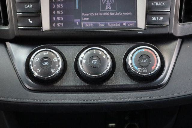 2001 Ford Explorer 4dr 112" WB Limited AWD - 23015945 - 37