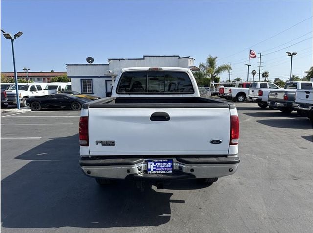 2001 Ford F350 Super Duty Crew Cab LARIAT 4X4 5SPEED MANUAL TRANS 6.8L GAS CLEAN - 22461294 - 5