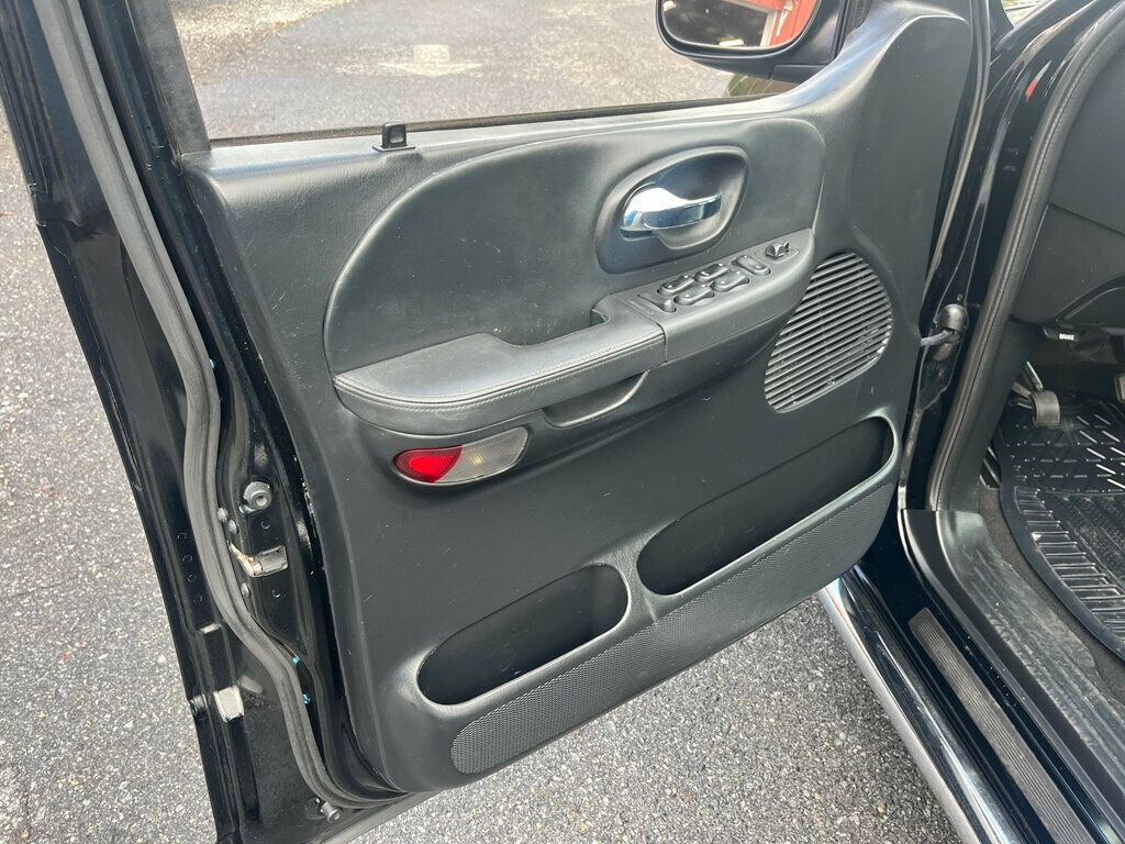 2001 Ford F-150 SuperCrew Harley-Davidson - 22989554 - 13