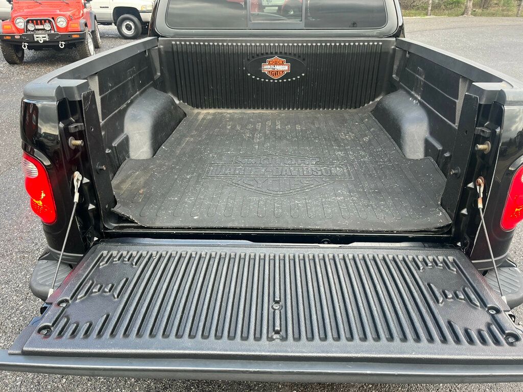 2001 Ford F-150 SuperCrew Harley-Davidson - 22989554 - 22
