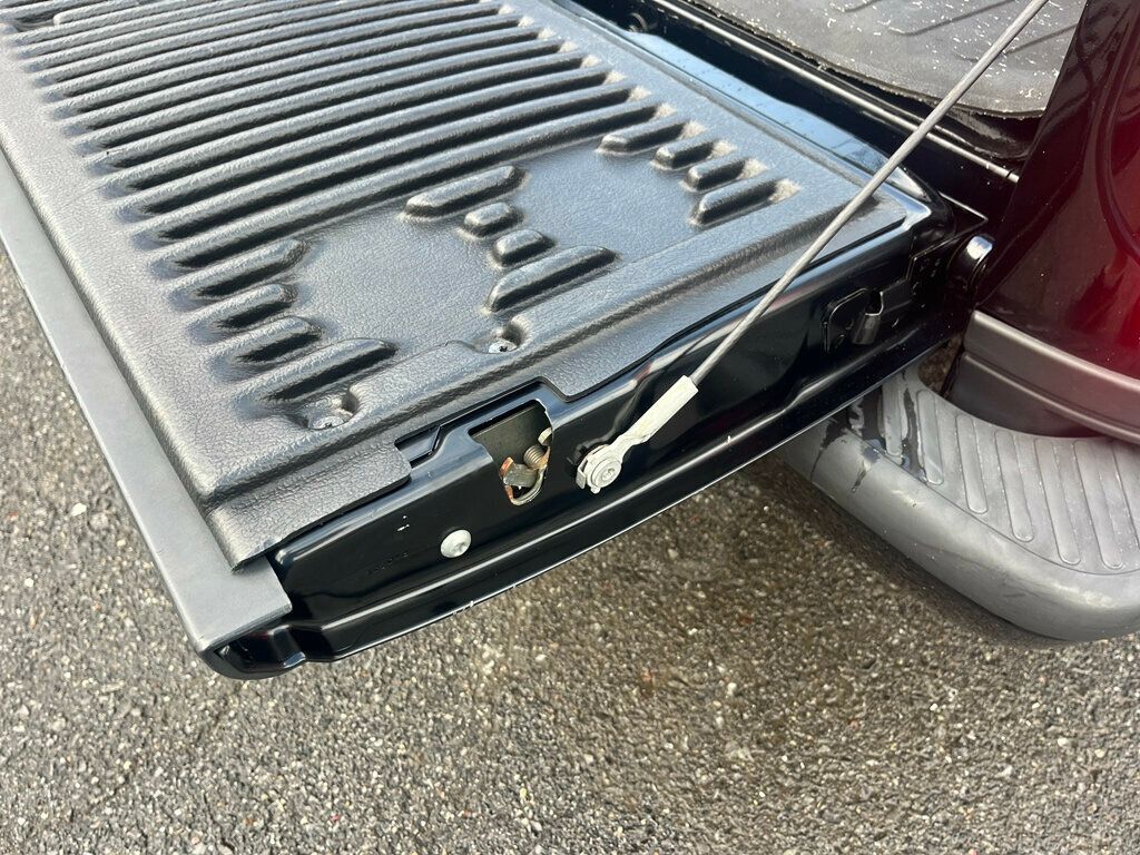 2001 Ford F-150 SuperCrew Harley-Davidson - 22989554 - 27