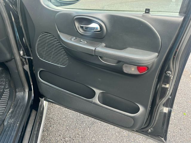 2001 Ford F-150 SuperCrew Harley-Davidson - 22989554 - 35