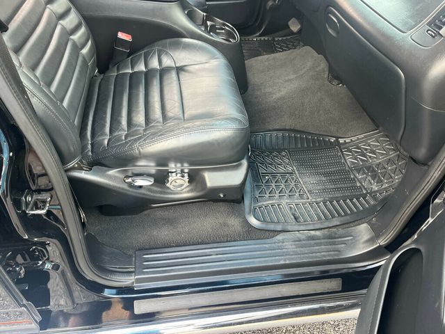 2001 Ford F-150 SuperCrew Harley-Davidson - 22989554 - 36