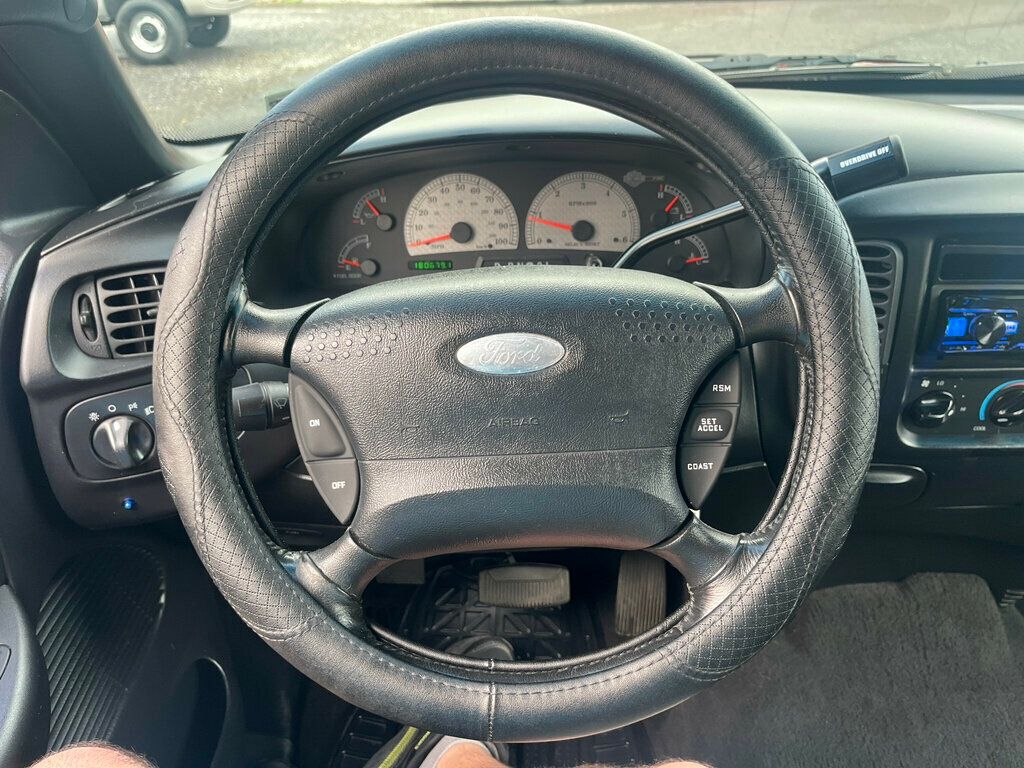 2001 Ford F-150 SuperCrew Harley-Davidson - 22989554 - 46