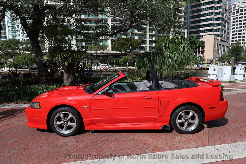2001 Ford Mustang 2dr Convertible GT Deluxe - 22961913 - 25