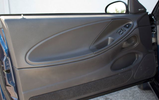 2001 Ford Mustang 2dr Coupe GT Bullitt Edition - 21086137 - 9