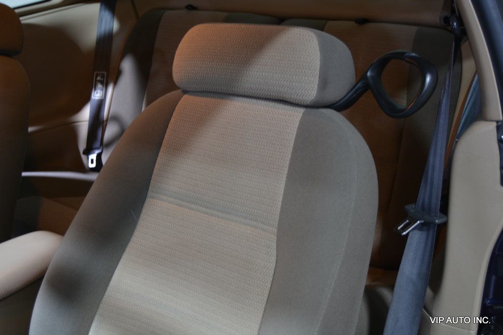 2001 Ford Mustang 2dr Coupe Standard - 22845857 - 13