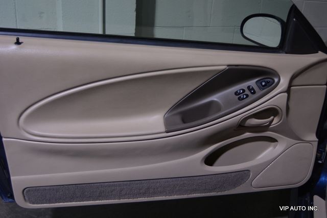 2001 Ford Mustang 2dr Coupe Standard - 22845857 - 6