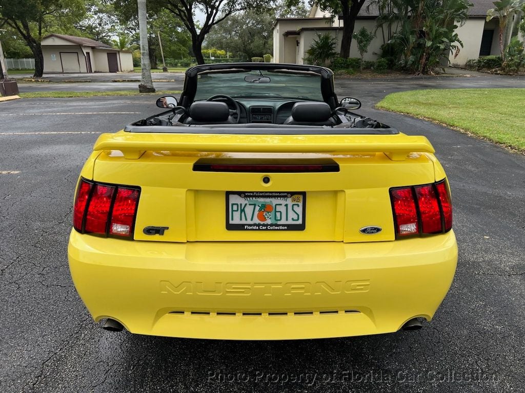 2001 Ford Mustang GT Convertible Premium - 22624290 - 13