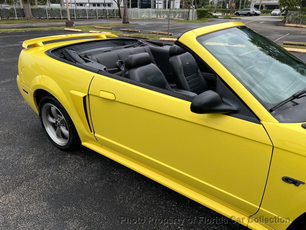 2001 Ford Mustang GT Convertible Premium - 22624290 - 18