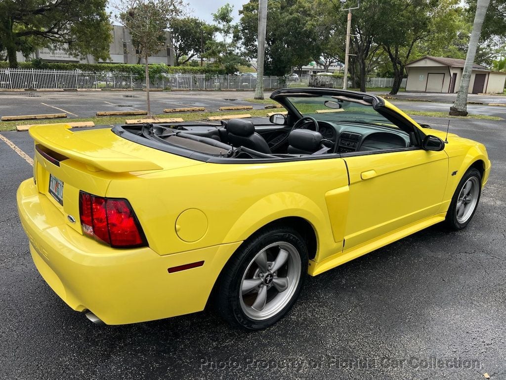 2001 Ford Mustang GT Convertible Premium - 22624290 - 3