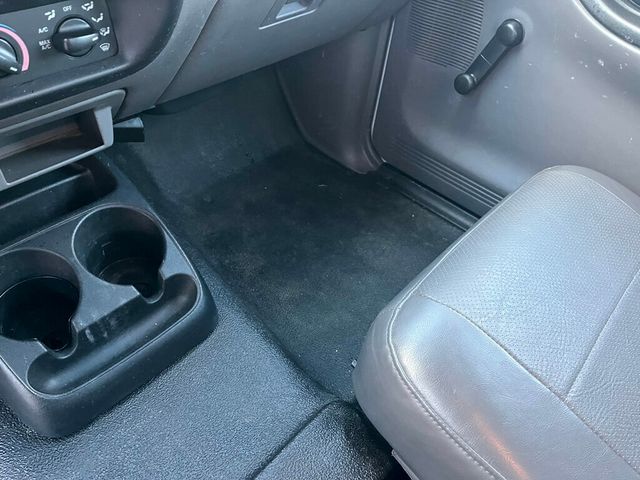 2001 Ford Ranger 4.0L Regular Cab Long bed 4x4 with Myers snow Plow - 22947561 - 18