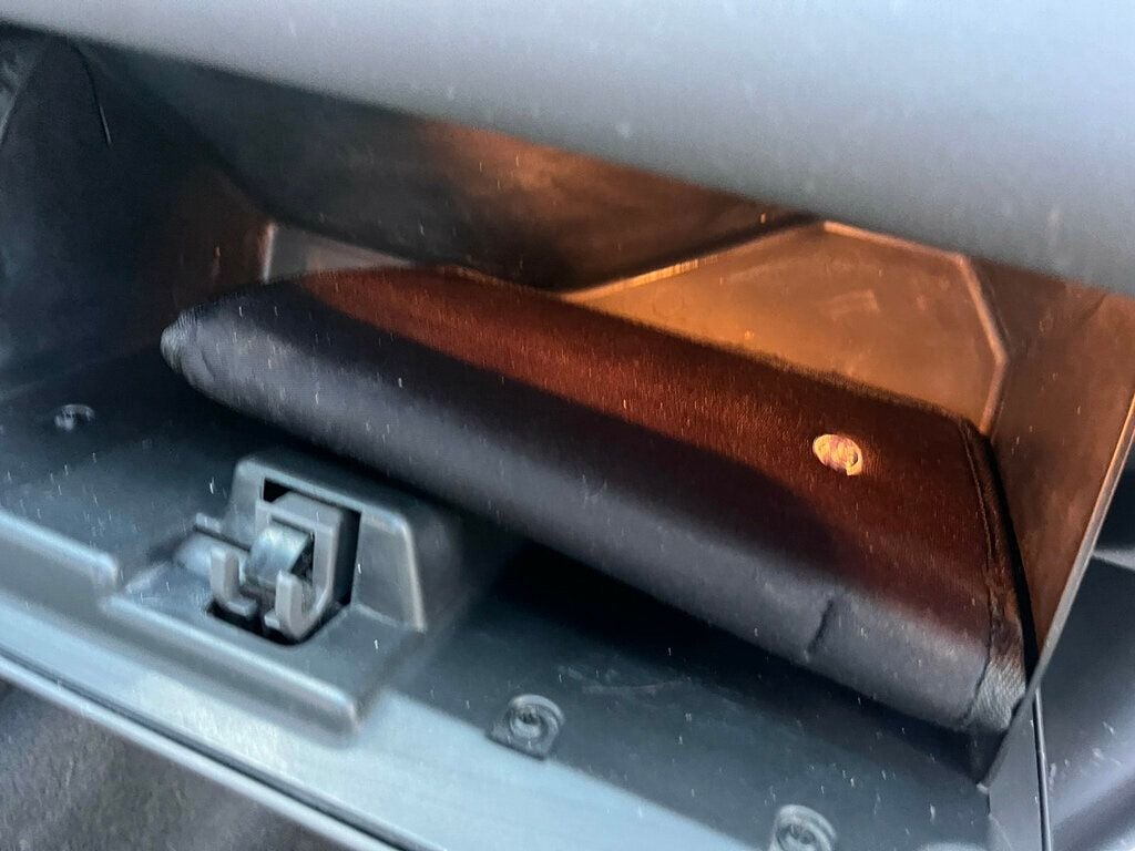 2001 Ford Ranger 4.0L Regular Cab Long bed 4x4 with Myers snow Plow - 22947561 - 29