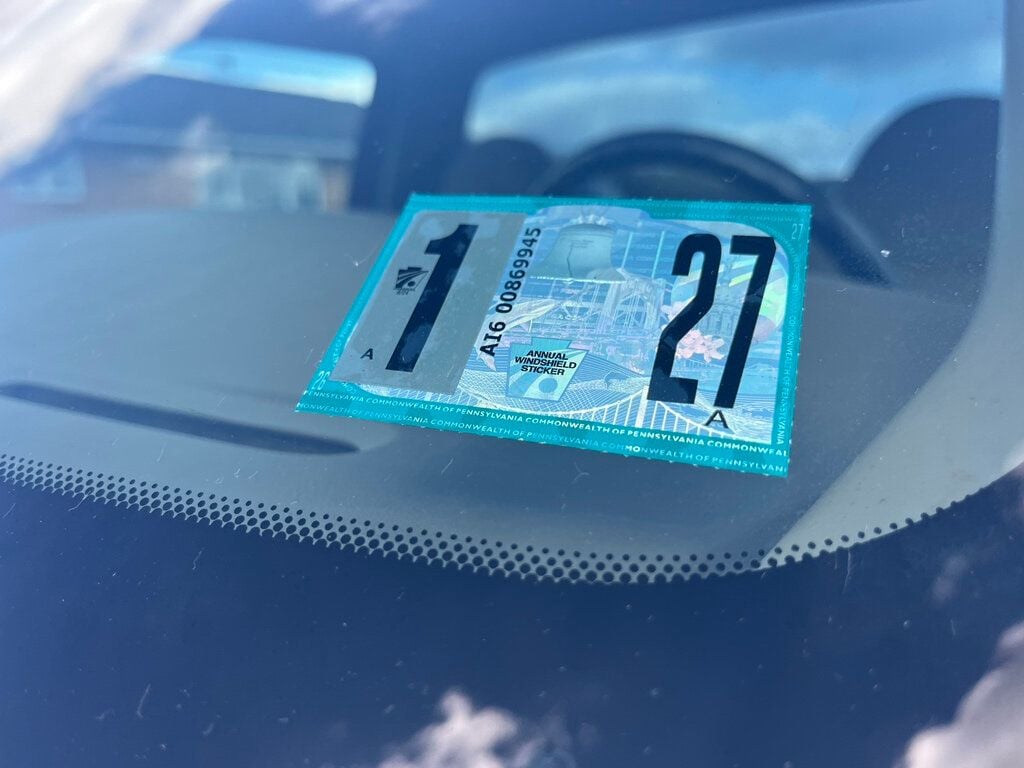 2001 Ford Super Duty F-250 Regular Cab Long Bed 4x4 7.3L Powerstroke Diesel 6-speed Manual  - 22999385 - 9