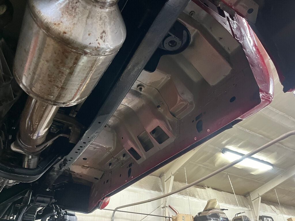 2001 Ford Super Duty F-250 Regular Cab Long Bed 4x4 7.3L Powerstroke Diesel 6-speed Manual  - 22999385 - 23