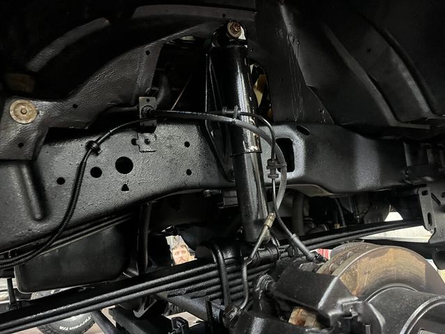 2001 Ford Super Duty F-250 Regular Cab Long Bed 4x4 7.3L Powerstroke Diesel 6-speed Manual  - 22999385 - 30