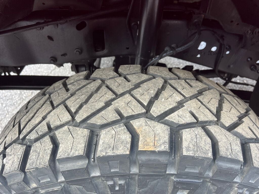 2001 Ford Super Duty F-250 Regular Cab Long Bed 4x4 7.3L Powerstroke Diesel 6-speed Manual  - 22999385 - 36