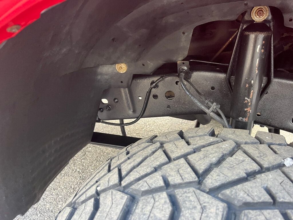 2001 Ford Super Duty F-250 Regular Cab Long Bed 4x4 7.3L Powerstroke Diesel 6-speed Manual  - 22999385 - 46