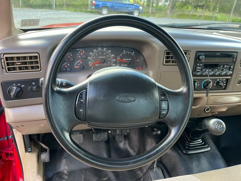 2001 Ford Super Duty F-250 Regular Cab Long Bed 4x4 7.3L Powerstroke Diesel 6-speed Manual  - 22999385 - 61