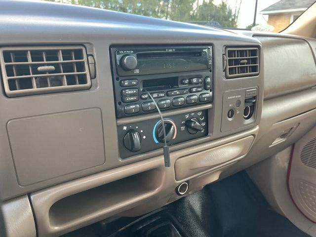 2001 Ford Super Duty F-250 Regular Cab Long Bed 4x4 7.3L Powerstroke Diesel 6-speed Manual  - 22999385 - 63