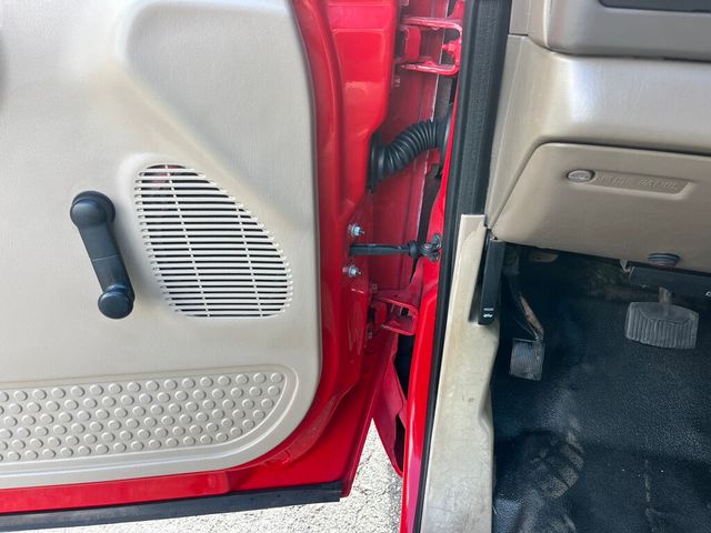 2001 Ford Super Duty F-250 Regular Cab Long Bed 4x4 7.3L Powerstroke Diesel 6-speed Manual  - 22999385 - 66