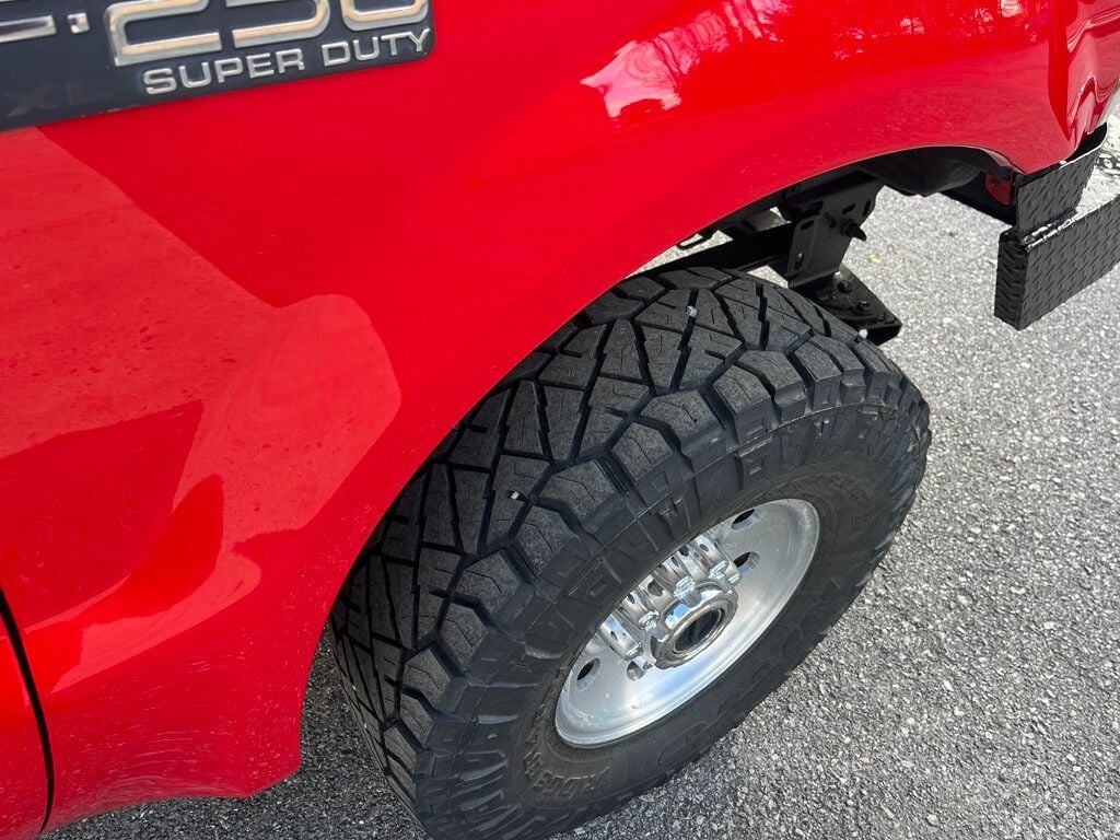 2001 Ford Super Duty F-250 Regular Cab Long Bed 4x4 7.3L Powerstroke Diesel 6-speed Manual  - 22999385 - 69