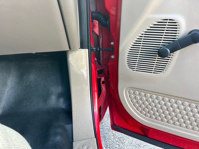 2001 Ford Super Duty F-250 Regular Cab Long Bed 4x4 7.3L Powerstroke Diesel 6-speed Manual  - 22999385 - 71