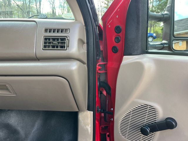 2001 Ford Super Duty F-250 Regular Cab Long Bed 4x4 7.3L Powerstroke Diesel 6-speed Manual  - 22999385 - 72