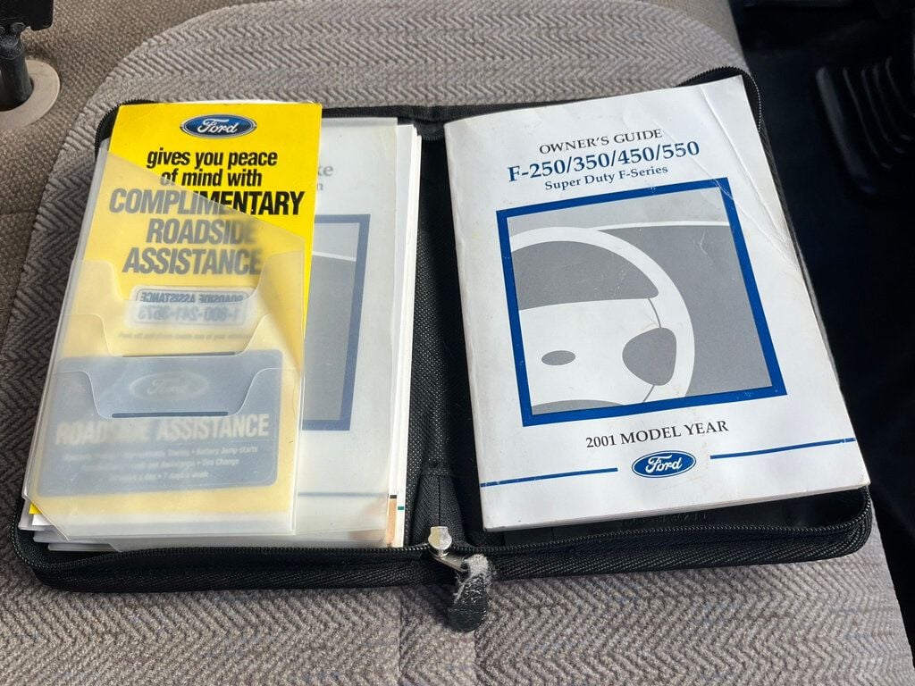 2001 Ford Super Duty F-250 Regular Cab Long Bed 4x4 7.3L Powerstroke Diesel 6-speed Manual  - 22999385 - 96