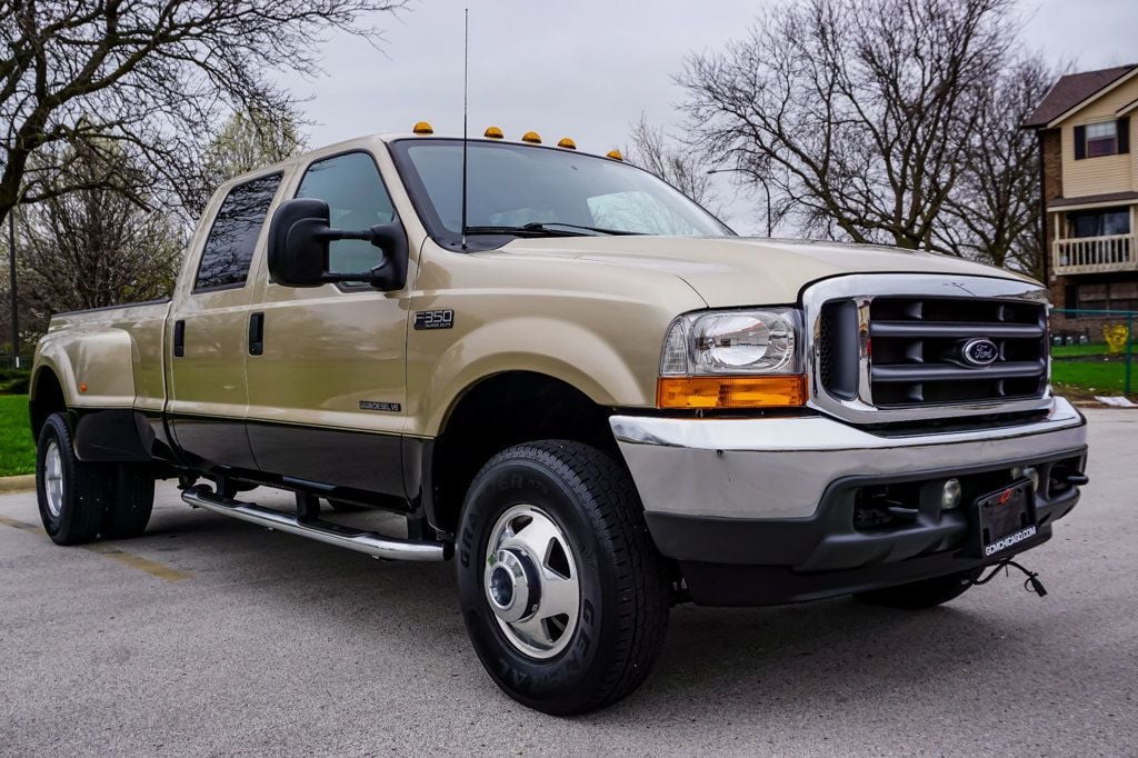 2001 Ford F-350 Lariat photo 2