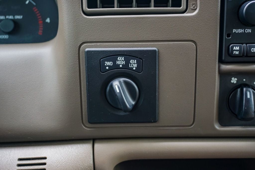2001 Ford F-350 Lariat photo 43