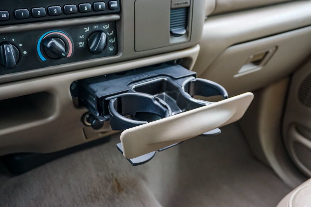 2001 Ford Super Duty F-350 DRW F350 4x4 7.3L 18k Miles - 22829031 - 59