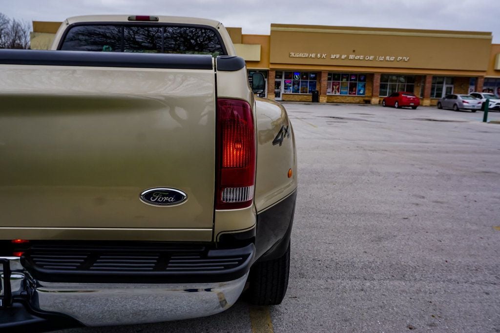 2001 Ford Super Duty F-350 DRW F350 4x4 7.3L 18k Miles - 22829031 - 87