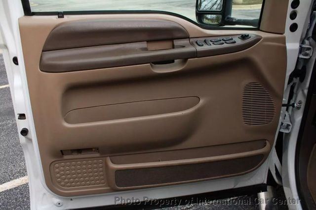 2001 Ford Super Duty F-350 SRW Lariat Crew Cab  4WD - New wheels & tires!  - 22683102 - 12