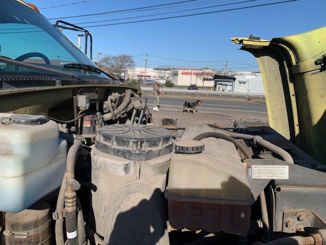 2001 GMC C6500 STAKE BODY 15 FT FLATBED NON CDL WITH LIFTGATE LOW MILES - 21866755 - 67