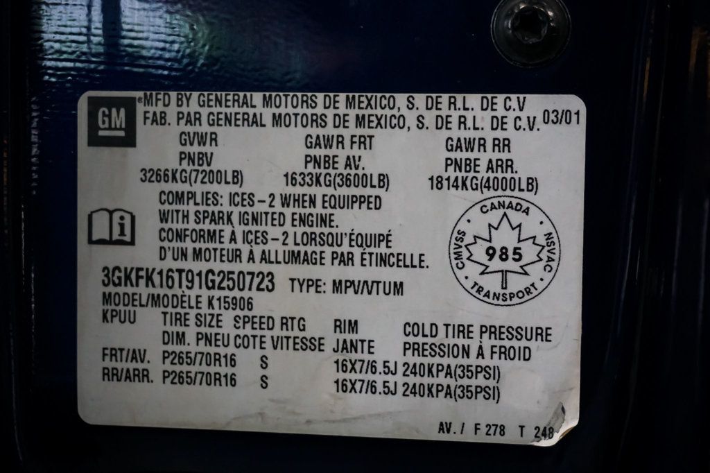 2001 GMC Yukon XL *Yukon XL SLT* *4WD* *5.3L V8* *Rear Barn Doors* - 23019839 - 18