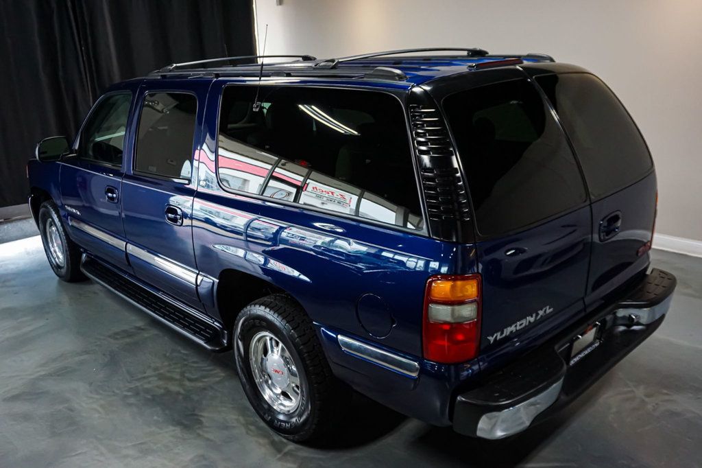2001 GMC Yukon XL *Yukon XL SLT* *4WD* *5.3L V8* *Rear Barn Doors* - 23019839 - 37