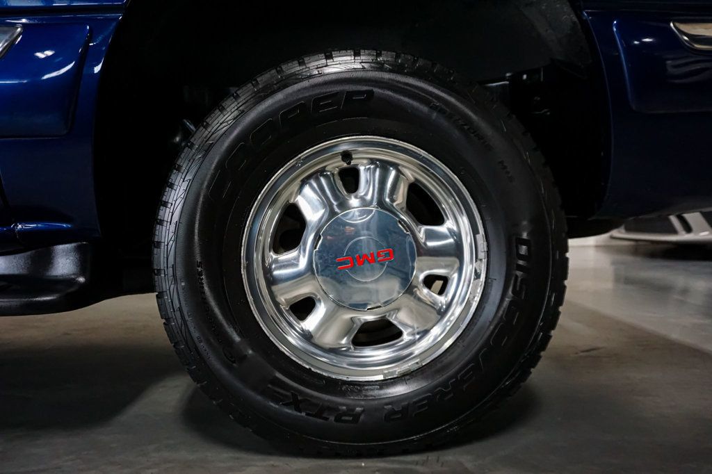 2001 GMC Yukon XL *Yukon XL SLT* *4WD* *5.3L V8* *Rear Barn Doors* - 23019839 - 45