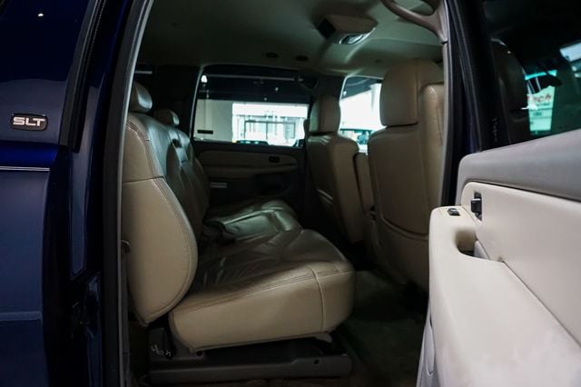 2001 GMC Yukon XL *Yukon XL SLT* *4WD* *5.3L V8* *Rear Barn Doors* - 23019839 - 60