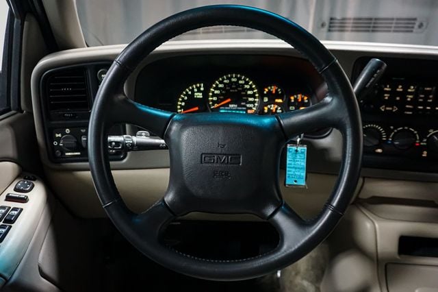 2001 GMC Yukon XL *Yukon XL SLT* *4WD* *5.3L V8* *Rear Barn Doors* - 23019839 - 64