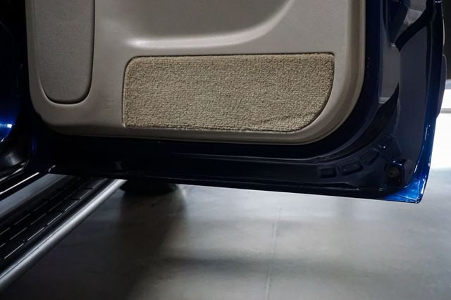 2001 GMC Yukon XL *Yukon XL SLT* *4WD* *5.3L V8* *Rear Barn Doors* - 23019839 - 72