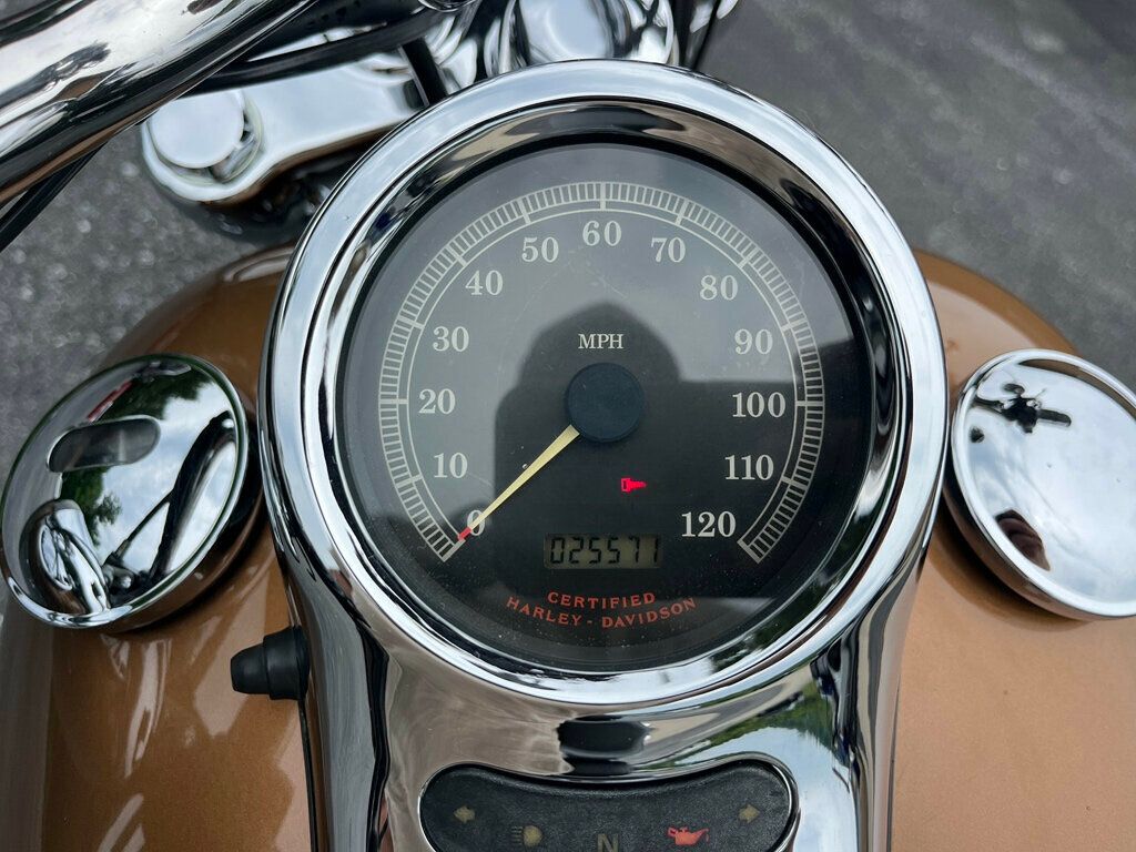 2001 Harley-Davidson FXSTD SOFTTAIL DEUCE - 23051657 - 2