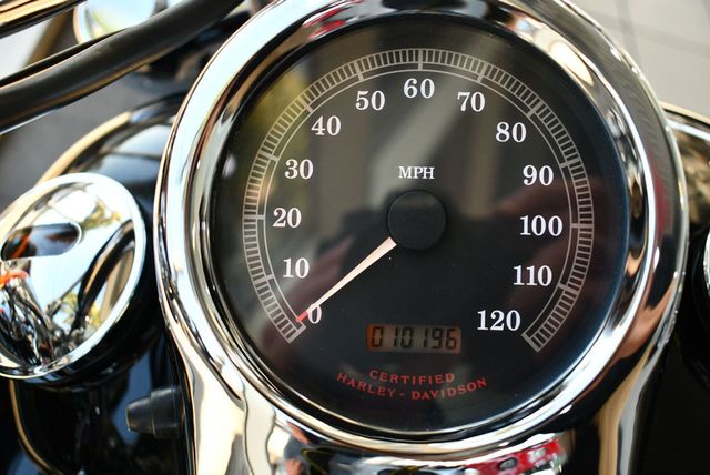 2001 Harley-Davidson FXSTDI Softail Duece W/Upgraded Chrome - 22967923 - 17