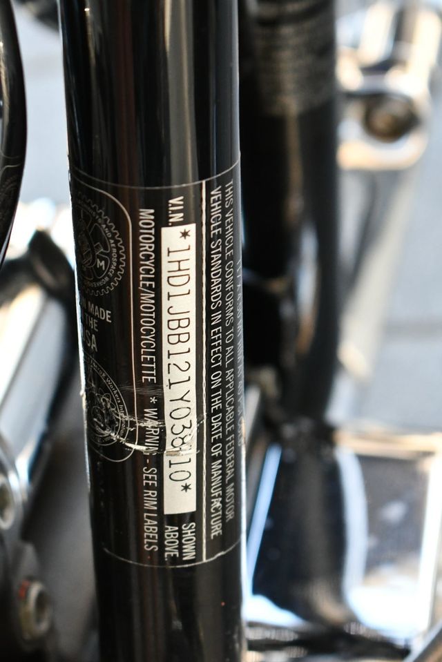 2001 Harley-Davidson FXSTDI Softail Duece W/Upgraded Chrome - 22967923 - 19