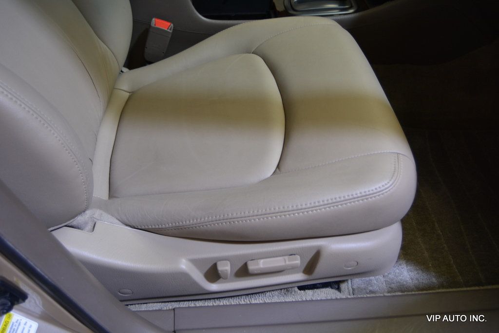 2001 Honda Accord Sedan EX Automatic V6 w/Leather - 22923826 - 17