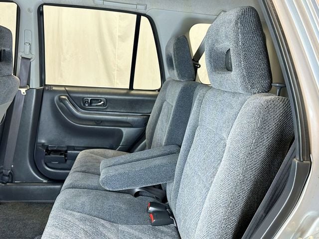 2001 Honda CR-V 4WD EX Manual - 23060450 - 33